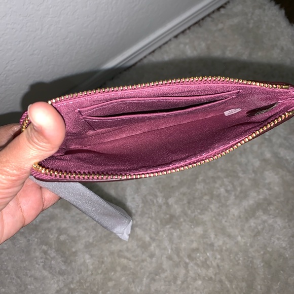 NWT Coach corner zip wristlet - Picture 6 of 6